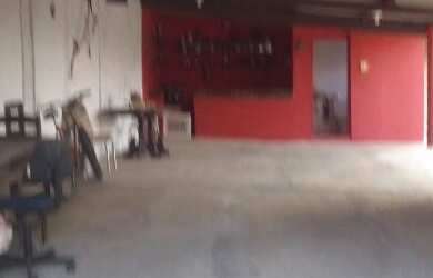 Imagem 2: vendoalugooutroco. 741m² de Área, 4 Vagas na garageme2 Dormitórios