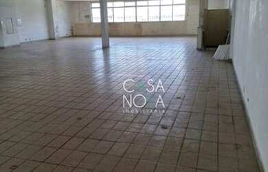 Imagem: O depósito possui 450m² de Área e está localizado em Vila