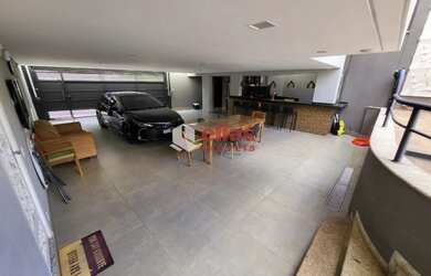 Imagem: A casa possui 4 Dormitórios, 5 Banheiros, 5 Vagas na garagem