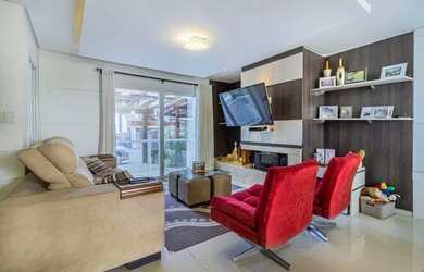 Imagem 5: Sobrado para venda tem 177 metros quadrados com 3 quartos em Hípica - Porto Alegre - RS