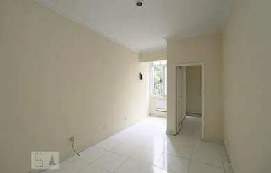 Imagem: O apartamento possui 2 Dormitórios, 1 Banheiro, 60m² de Área