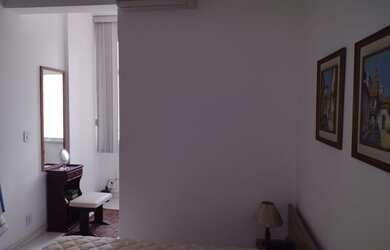 Imagem 4: EXCELENTE 2 QUARTOS 1 QUADRA PRAIA 70 M2 1 VAGA GARAGEN , FUNDOS VISTA...