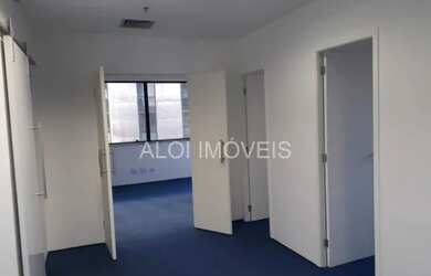 Imagem 8: Localizado na melhor região da Av. Faria Lima , 250 metros do metro Faria...