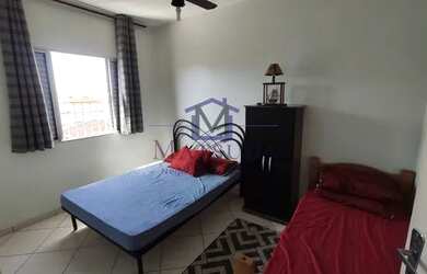 Imagem: O apartamento possui 3 Dormitórios, 1 Banheiro, 1 Vaga na garagem