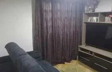 Imagem: A casa possui 2 Dormitórios, 2 Banheiros, 1 Vaga na garagem