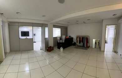 Imagem: O depósito possui 264m² de Área e está localizado em Barro