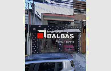 Imagem: O depósito possui 2 Vagas na garagem e 410m² de Área e está