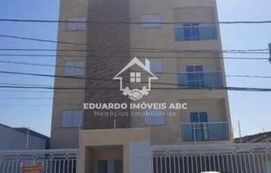 Imagem: O apartamento possui 3 Dormitórios, 1 Banheiro, 1 Vaga na garagem