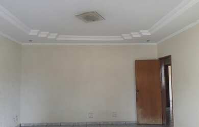 Imagem 5: Vende casa no Santa Genoveva 4/4 com piscina, aceita permuta com avaliação...