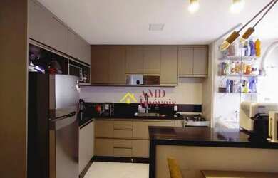 Imagem: O apartamento possui 2 Dormitórios, 2 Banheiros, 1 Vaga na