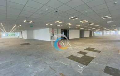 Imagem: O depósito possui 5 Vagas na garagem, 2.291m² de Área e