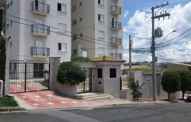 Imagem: O apartamento possui 2 Dormitórios, 2 Banheiros, 2 Vagas na