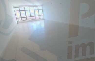 Imagem: O depósito possui 60m² de Área e está localizado em Centro