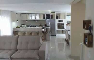 Imagem: A casa possui 3 Dormitórios, 4 Banheiros, 3 Vagas na garagem