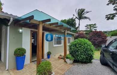 Imagem: A casa possui 2 Dormitórios, 2 Banheiros, 1 Vaga na garagem