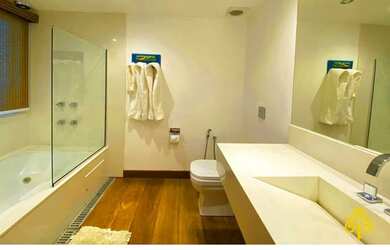 Imagem 8: Casa de praia alto padrão à venda no Caieirinha - Angra dos Reis/RJ