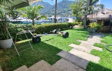 Imagem 9: Casa condomínio Portogalo Marina para lncha 90 pés, com mar na porta