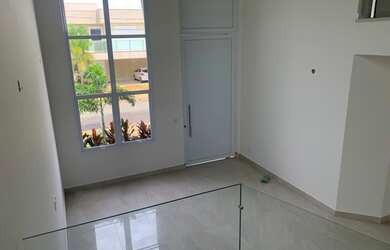 Imagem 4: Sobrado a venda no Swiss Park, 290 metros, 3 suítes, 3 salas, cozinha...