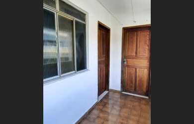 Imagem: O apartamento possui 2 Dormitórios, 1 Banheiro e 45m² de Área