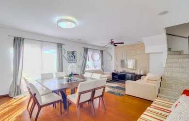 Imagem: A casa em condomínio possui 3 Dormitórios, 4 Banheiros, 3