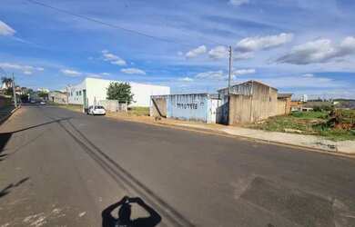 Imagem: O terreno possui 300m² de Área e está localizado em Pampulha