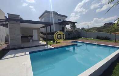 Imagem: A casa em condomínio possui 4 Dormitórios, 4 Banheiros, 3