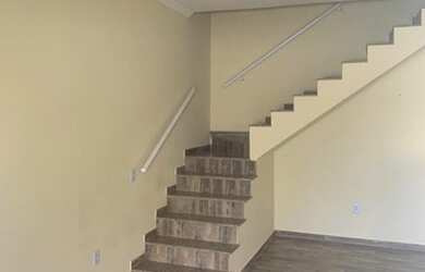 Imagem 6: Bela Dúplex na quadra da praia em Unamar -Cabo Frio , todo legalizado