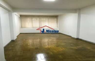 Imagem: O depósito possui 76m² de Área e está localizado em Centro