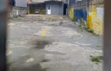 Imagem: O terreno possui 400m² de Área e está localizado em Jardim