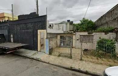 Imagem: O terreno possui 221m² de Área e está localizado em Carandiru