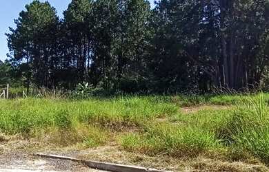 Imagem: O terreno possui 300m² de Área, Imóvel novo e está localizado