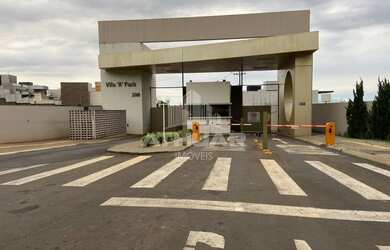 Imagem: A casa possui 2 Dormitórios, 2 Banheiros, 2 Vagas na garagem