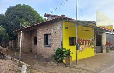 Imagem: A casa possui 2 Dormitórios, 1 Banheiro e está localizado