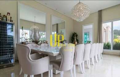 Imagem: A casa em condomínio possui 5 Dormitórios, 5 Banheiros, 3