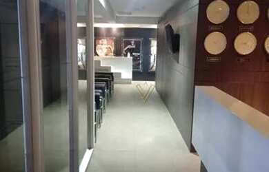 Imagem: O depósito possui 5 Vagas na garagem, 452m² de Área e está