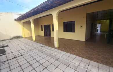 Imagem: O apartamento possui 3 Dormitórios, 3 Banheiros, 3 Vagas na