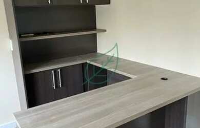 Imagem: O depósito possui 3 Vagas na garagem, 54m² de Área e está