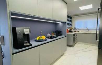 Imagem 5: Apartamento para venda tem 204 metros quadrados com 3 suítes, 3 vagas...