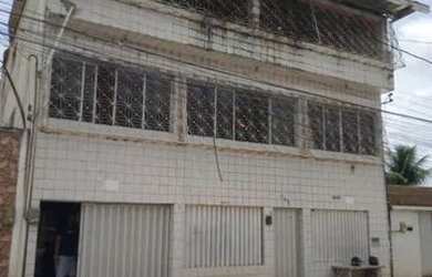 Imagem: A casa possui 5 Dormitórios, 5 Banheiros, 5 Vagas na garagem