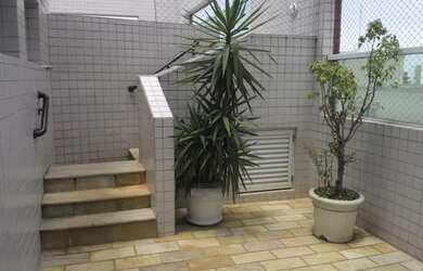 Imagem 6: Apartamento para aluguel e venda possui 168 metros quadrados com 3 quartos em Gonzaga - Sa