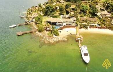 Imagem 2: Casa de praia alto padrão à venda no Caieirinha - Angra dos Reis/RJ