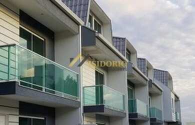 Imagem: A casa possui 3 Dormitórios, 4 Banheiros, 2 Vagas na garagem