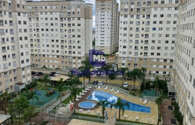 Imagem: O apartamento possui 2 Dormitórios, 1 Banheiro, 1 Vaga na garagem