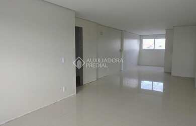 Imagem: O apartamento possui 3 Dormitórios, 1 Banheiro, 2 Vagas na