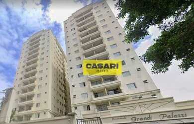 Imagem: O apartamento possui 2 Dormitórios, 2 Banheiros, 2 Vagas na