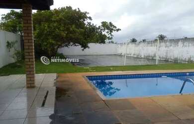 Imagem: A casa possui 5 Dormitórios, 5 Banheiros, 3 Vagas na garagem