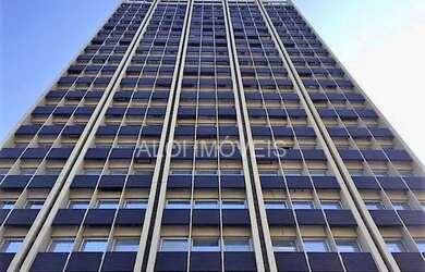 Imagem: O depósito possui 5 Vagas na garagem, 415m² de Área e está