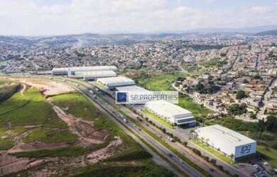 Imagem: O depósito possui 2.434m² de Área e está localizado em