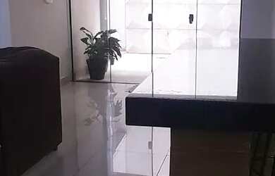 Imagem 2: Linda casa a venda. Churrasqueira, Área de serviço, 2 Vagas na garageme3...