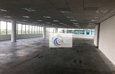 Imagem: O depósito possui 5 Vagas na garagem, 1.127m² de Área e